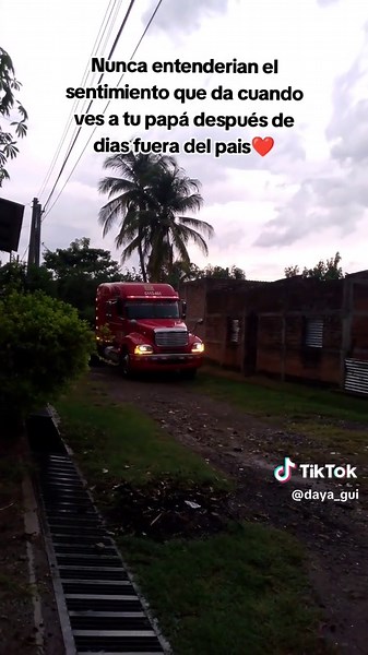 Videos de Dayi 🐍🩵 (@daya_gui) con “sonido original - ANDERH”