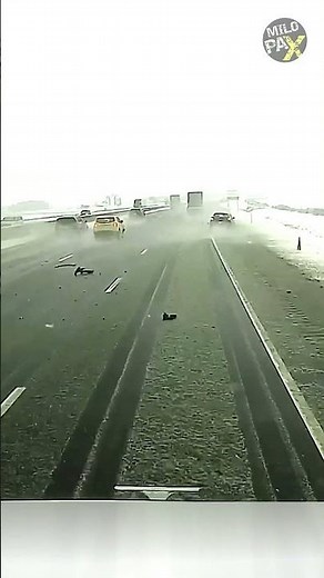 How Can One Snow Plow Cause Multiple Crashes in Seconds? 😱🚗💥