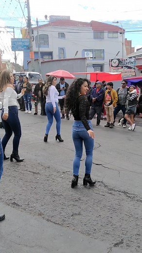 #lapaz_bolivia🇧🇴 #ensayo #samboscaporalesbloquelapaz #festividadjesusdelgranpoder #danzaboliviana🇧🇴 #unesco #ecuador🇪🇨 #chile🇨🇱 #usa🇺🇸 #españa🇪🇸 #japon #reinounido🇬🇧 #mexico🇲🇽 #noplagio #peru