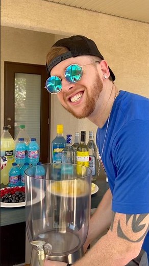 Blue Raspberry Lemonade Jungle Juice !🍋🔵🔥