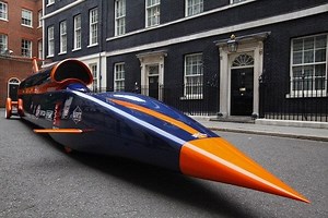 Bloodhound SSC: Supersonic car at 1000mph unveiled in London