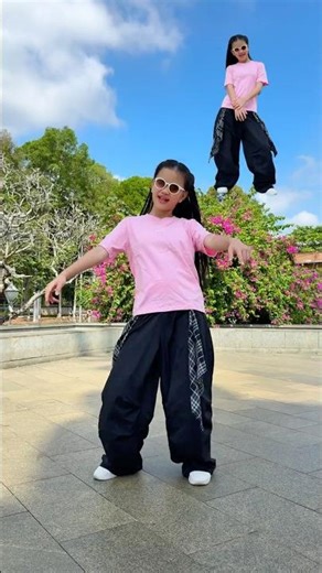 Duck Vibes Dance #rihaynhay