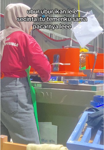 Serasa dunia hanya milik berdua😭 #kulipabrik #kulipabrikcantik #rembangstory #rembang24jam #fypシ゚viral🖤tiktok #masukberandafyp