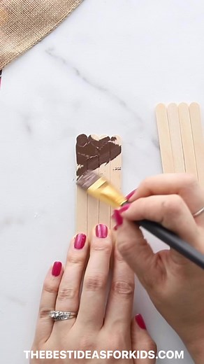 137K views · 556 reactions | POPSICLE STICK SCARECROW  - cute fall craft! Full tutorial is on the blog. | The Best Ideas for Kids | Facebook