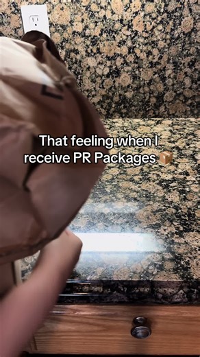 PR packages arrived 📦📦📦 #prp #prpackages #haul #unboxing #viral