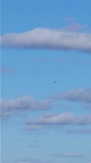 Cessna 340A (C-GMDM) Flying at 2,000 ft