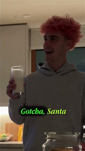 Caught Jake Paul Stealing Cookies 😭🍪 ‪@DylanWallaceYouTube‬