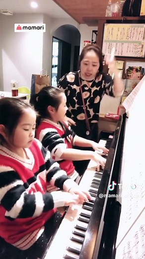 ママリプレゼントキャンペーンとピアノ演奏