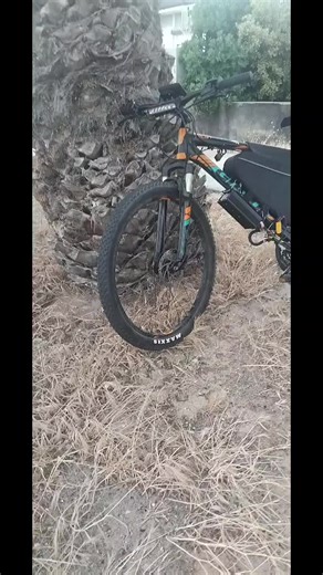 @3𝖐𝖜 𝖍𝖚𝖓𝖙𝖊𝖗 @️ @🦧 @jack @su2kwy💫 #wheelie #fyp #viral #3000w #startofaera bike is lwk so nice sits on 40 so nice