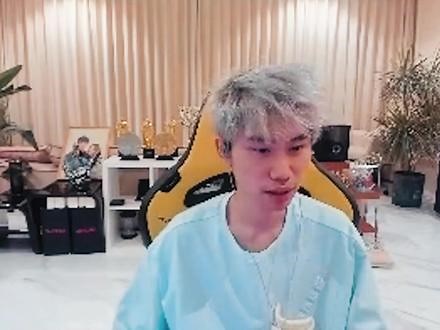 Doinb队vsOB队，两波塔杀贡献名场面，微笑复盘如何运营后期阵容 #Doinb #微笑