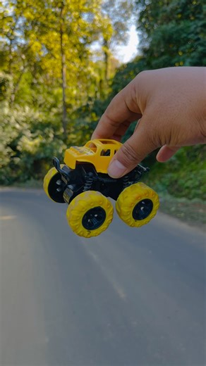 Remote control small size rock crawler unboxing & ramp racing test. #remotecontrol #shorts #rctoys