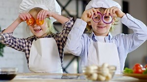 Kitchen Quizzes Help Keep Kids Interested in Learning At Home