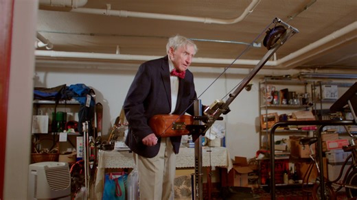 Dr Howard Tucker became the oldest doctor ever