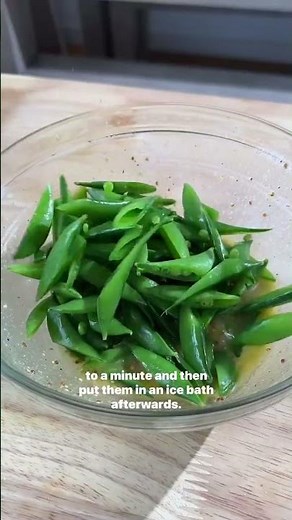 snap pea salad🫐🫛 follow for recipes✨ full recipe below! Ingredients: * ��2 cups Sugar Snap