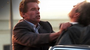 You hit the kid, I hit you! (Arnold Schwarzenegger) | Kindergarten Cop