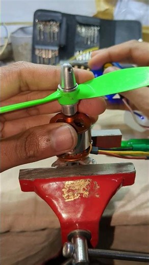 Brushless motor inside