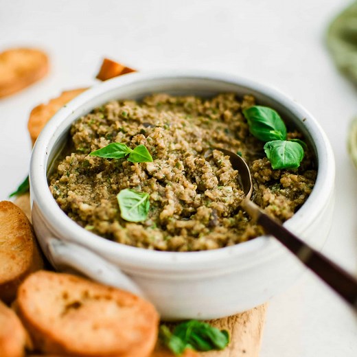 10-Minute Olive Tapenade