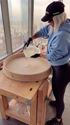 Exploring the World of Epoxy Art