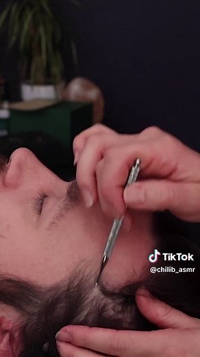 I'd be drooling in 2 seconds... #asmr #asmrforsleep #asmrscalpmassage #asmrmassage #facecare #accupressure #massage #healthyskin #kinesiology #woo #alternativemedicine #asmrdoctor #asmrroleplay #realpersonasmr #asmrrealperson #asmrtiktoks #fyp #weird #oddlysatisfying #chilibasmr