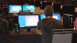 New unemployment call center opens in hopes of easing Hawaii’s severe backlog of claims