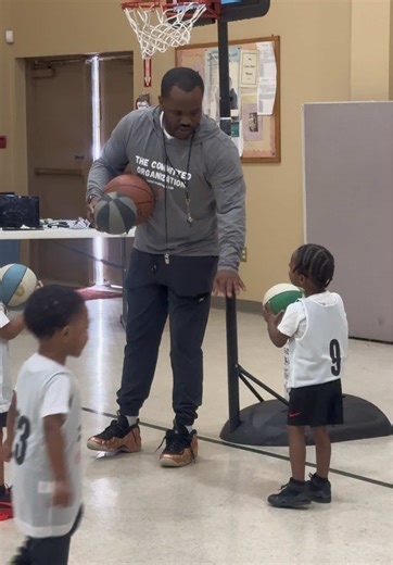 Den Den's First Basketball Practice Experience