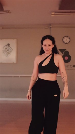 Fui muito feliz na aula na @vickpirees 💕