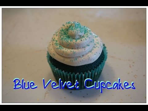 Blue Velvet Cupcakes | Homemade Recipe | Semi Crunchy Mama