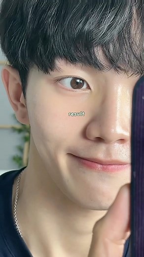 vincent on Instagram: "apa sih halangan konten versi kamu?😂 cara aku nenangin jerawat: ✅ Clear Spot Patch (Morning) - Hydrocolloid dressing melindungi jerawat dari luar - Thin & Half-transparent patch kasat mata ✅ Miracle Clear Spot Treatment (Night) - meredakan jerawat dalam 7 hari (clinically tested) - menghilangkan lapisan kulit ' Demodex folliculorum' penyebab jerawat btw aku beli produk acnenya dari official store some by mi di shopee ya @somebymi.official_id #koreanskincare #kbeauty #some