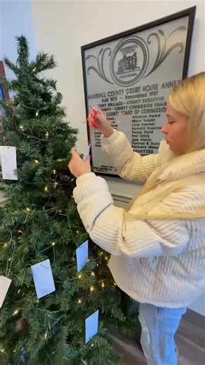 Haliey Welch on Instagram: "There’s more where this came from so check back tomorrow for part 2! 👼🏼🎄 @chelseabradford_"