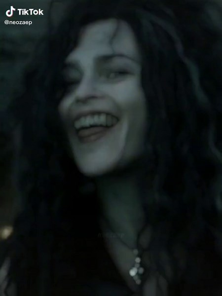 (s)creaming, crying, throwing up #bellatrix#bellatrixlestrange#helenabonhamcarter#harrypotter#harrypottertiktok#hptiktok#slytherin#fyp#foryou#viral