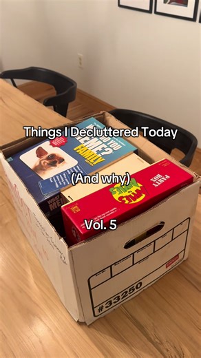 Back with another declutter box! Progress in the garage continues, but so does the whole house purge! I sorted through the games and crafts today. #decluttering #cleantok #cleanwithme #organizedhome #organizing