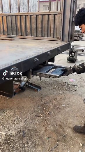 Side wall semi trailer #trucktrailers #trailer #semitrailer #semitrailermanufacturer #flatbedtrailer #logistica #dumptruck #transporter #cargotrailers