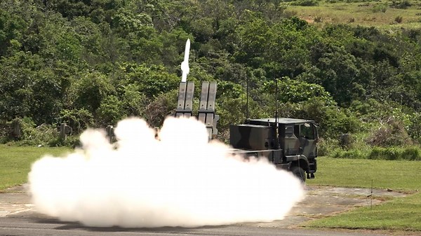 Taiwan's Military Test-Fires Land Sword II Surface-to-Air Missiles - TaiwanPlus News