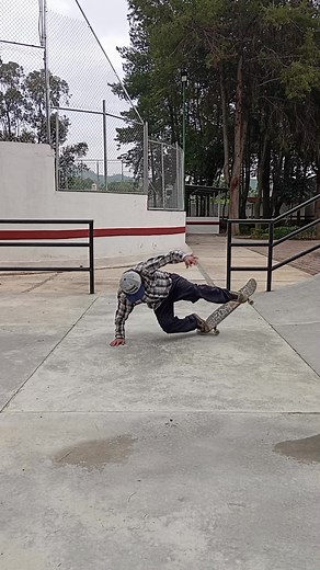 Airwalk Skate Tutorial: Learn How to Ollie Like a Pro