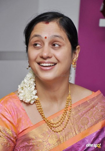 Devayani (Actress) ~ Complete Biography [Age,Movies,Awards]