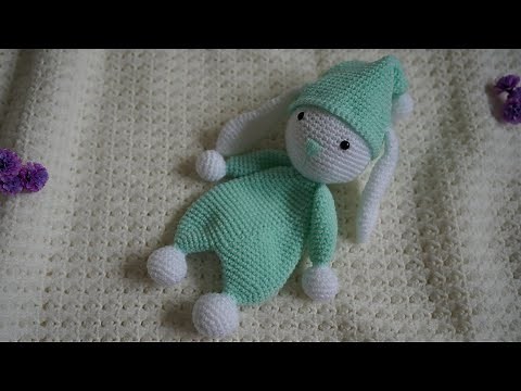 Doudou lapin au crochet