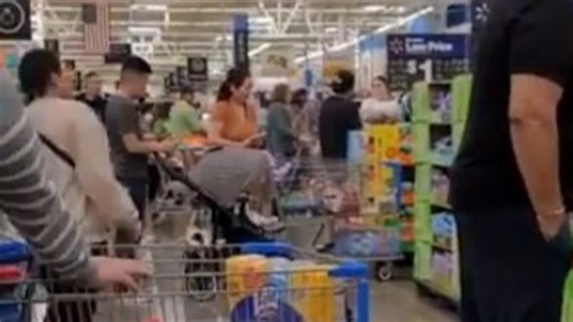 Walmart shopper fumes over $100 membership allowing you to use self-checkout