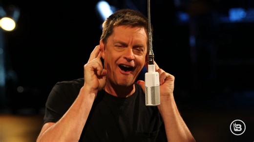 Everything has become political, from medicine to comedy. But we don't have to buy into this mindset. Instead, stand-up comedian and 'Saturday Night Live' alum Jim Breuer tells me, it's time to stop caring about what other people think. On the Glenn Beck Podcast, he tells me the lesson he learned during the pandemic about how to survive and thrive in this polarized culture: "I don't have time to worry about what people think about me." | Glenn Beck