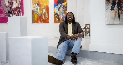 Longtime Charleston artist opens new downtown gallery as a 'space where everyone is welcome'