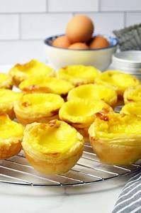 Simple Puff Pastry Egg Tart - Jaja Bakes - jajabakes.com