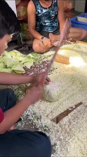 Fritter Preparation and Frying Process Explained