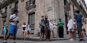 Cuba impondrá cuarentena a turistas procedentes de 8 países africanos por variante de Covid-19 Ómicron