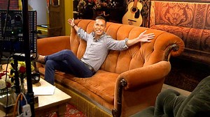 Lining Up for 'Central Perk'