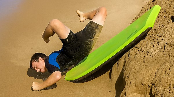 Epic Beach Fails 2020: Hilarious Moments You Won’t Believe Happened