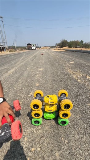 Wow 😮 six Rc remote control for Moka cars racing