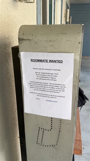 Sounds like a great roommate 😅 | Jamie and Blake