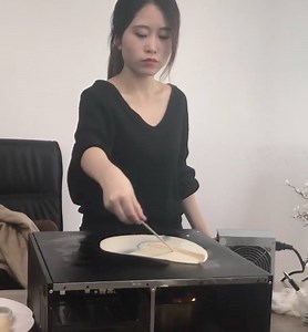 Talk about being productive, Ms Yeah has got it covered. | In The Know