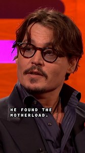 unexpected items in the bagging area... 🦇❄️ #JohnnyDepp #GrahamNorton #TheGrahamNortonShow #RickyGervais | The Graham Norton Show