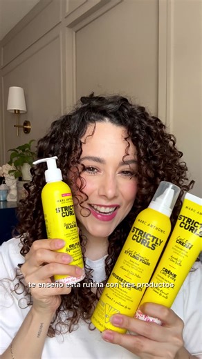 Rutina para Rizos Suaves y Definidos con Strictly Curls