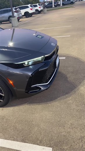 Exploring the New Toyota Crown: Reviews, Comparisons, and More